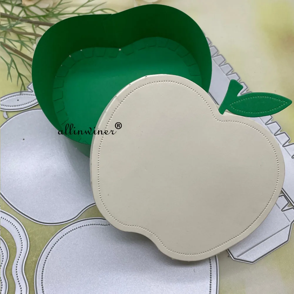 New Apple Shaped Bo…