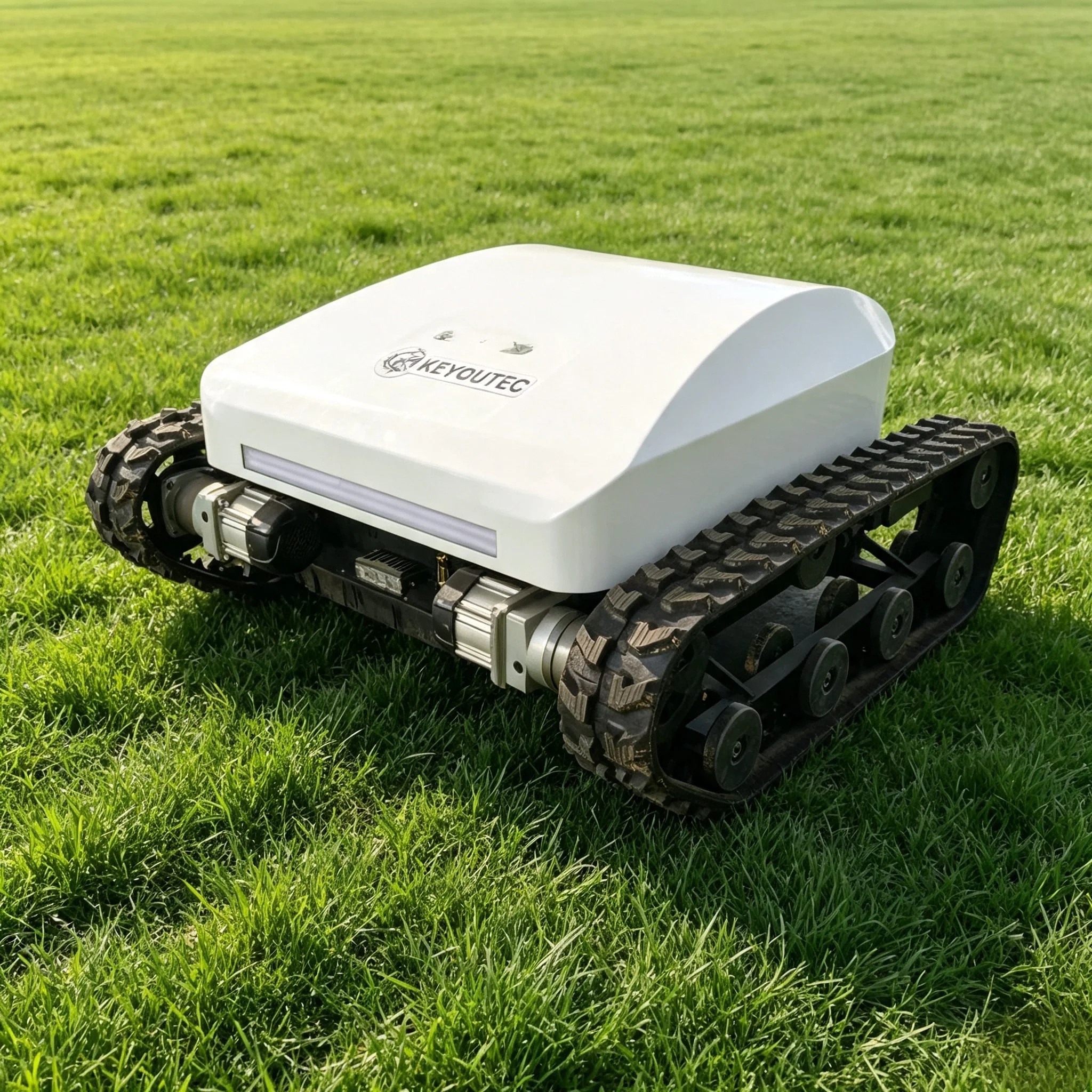 800mm DIY Lithium Battery Remote Control  Heavy Duty Crawler Tracked Grass Cutting Machine Flat Blade Mulch 4000W 1 Year