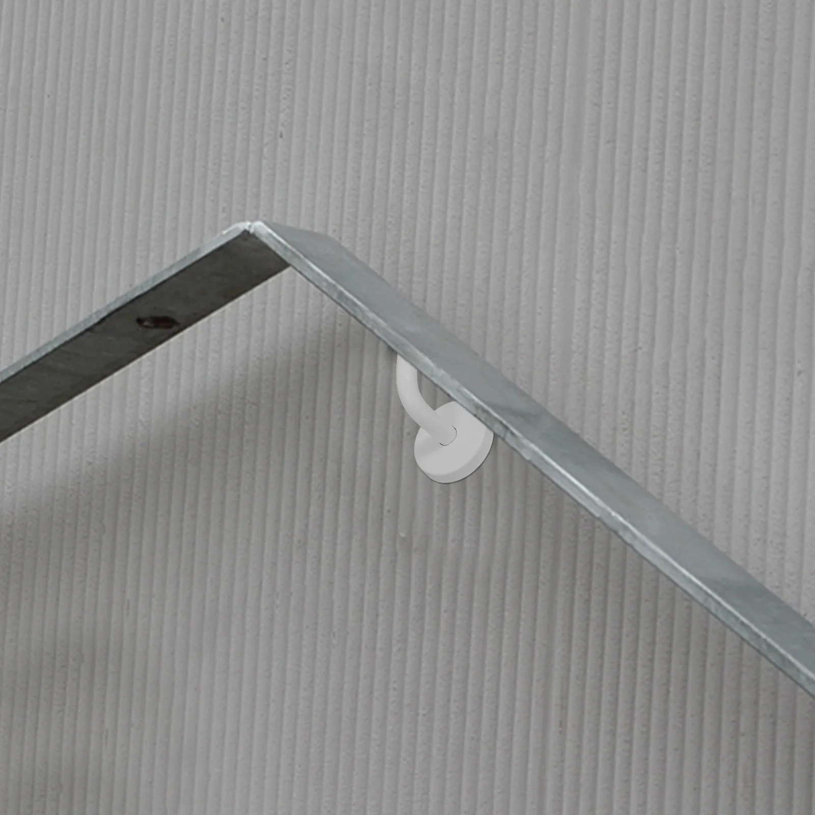 دعامة درابزين مثبتة على الحائط من الفولاذ المقاوم للصدأ دعامة درج شديدة التحمل لدرابزين الشرفة والأقواس الخارجية