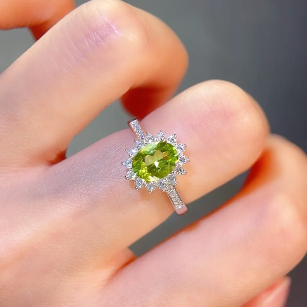 S925 6×8mm Sterling Silver Natural Olivine Gemstone Ring for Women Fashion Healing Jewelry Stylish Accessory Sweet Gift