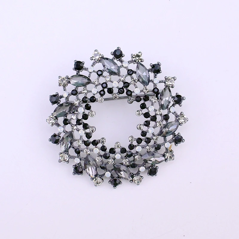 TANGTANG Wreath Round Brooch Black Gunmetal Plated Rhinestone Brooch Pin Navy Blue/Grey Glass Stone Inlaid Crystal Brooches New