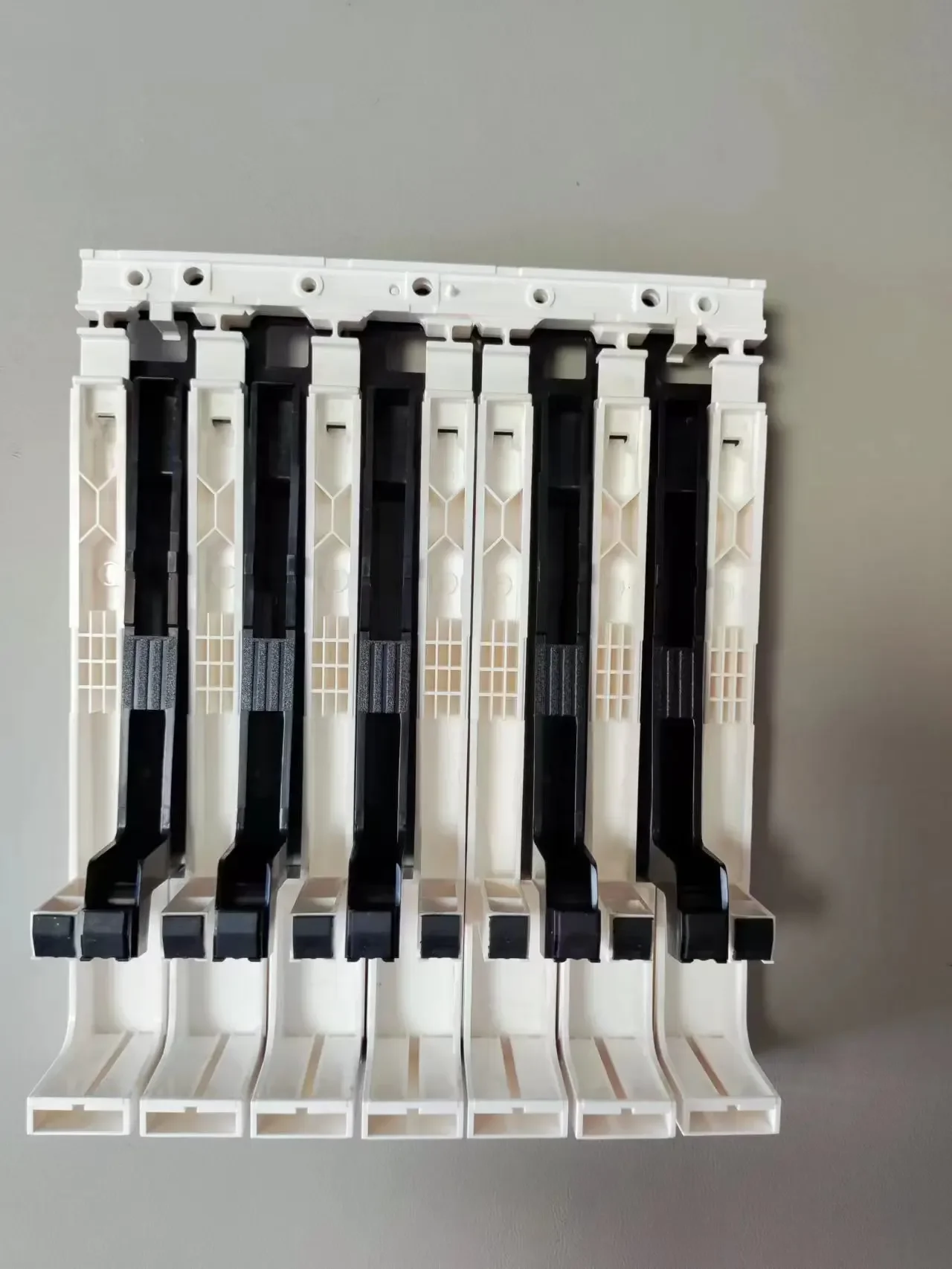 Replacement Digital Piano Repair Parts White black Key For Yamaha P45 P48 P85 P70 P95 P 105 P115 P125 P128 view 3