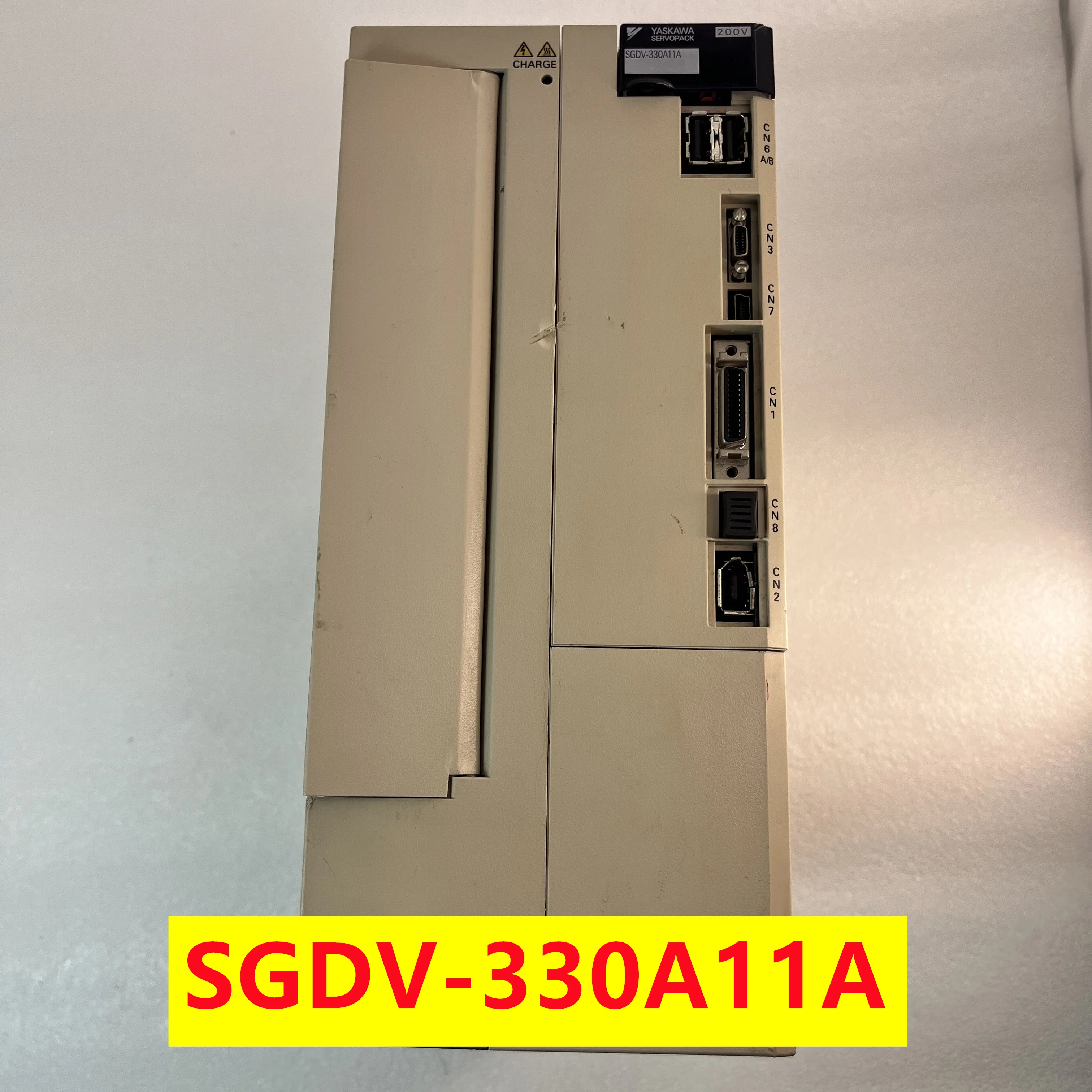 SGDV-330A11A Yaskawa servo drive SGDV-330A11A SGDV-120A01A/A05A/A11A/A01A002000/A1A00200/180/200 warranty 1 year Yaskawa drive