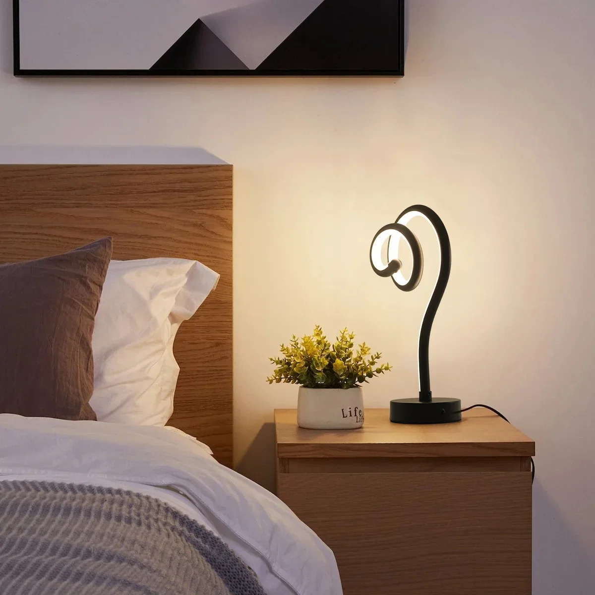 Modern Decoration Bedroom Bedside Table Lamp Creative Twist Bar Spiral Shaped Small Night Light Nordic Light Luxury Style