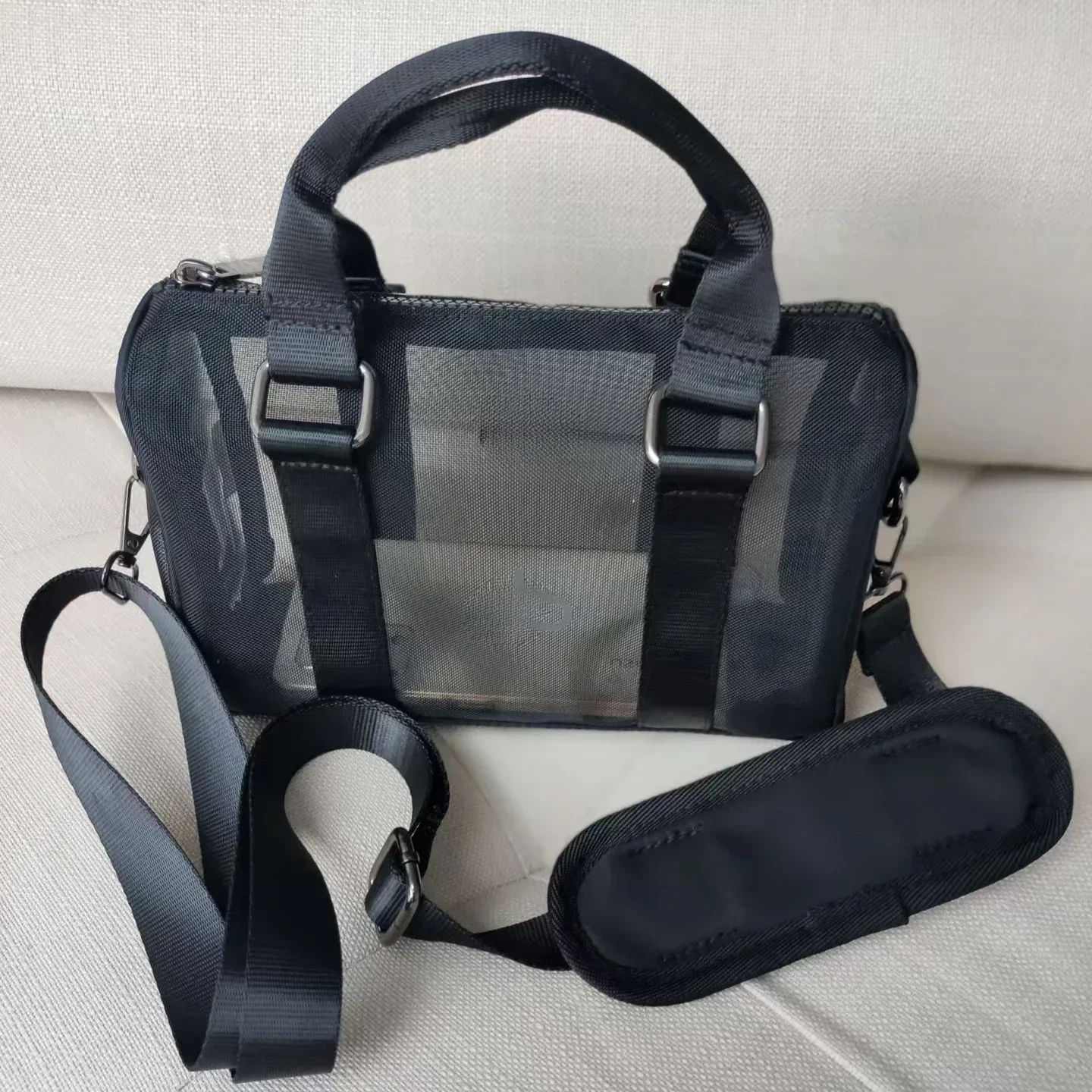 

AI Mini Sheer Duffle Yoga Sports Fitness Mesh Bag Storage Makeup Phone Bag for Women Outdoor Portable Travel One Piece Handbag