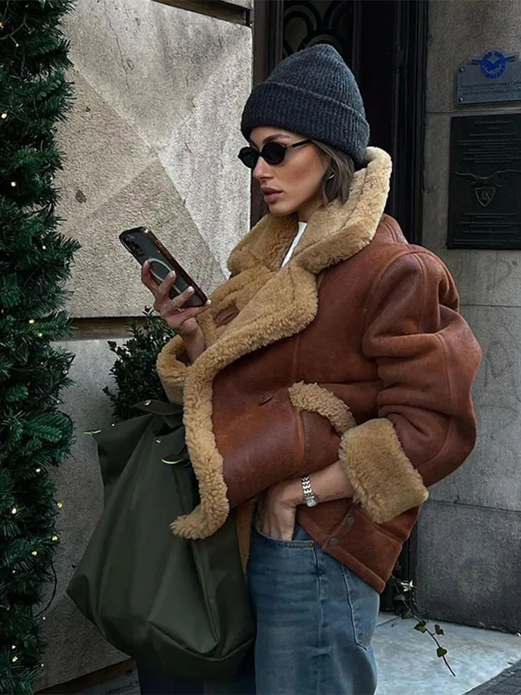 2024 Winter Thickened Spliced Furry Leather Short Jacket Fashion Single Breasted Brown With Pocket Coat Female High Streetwear