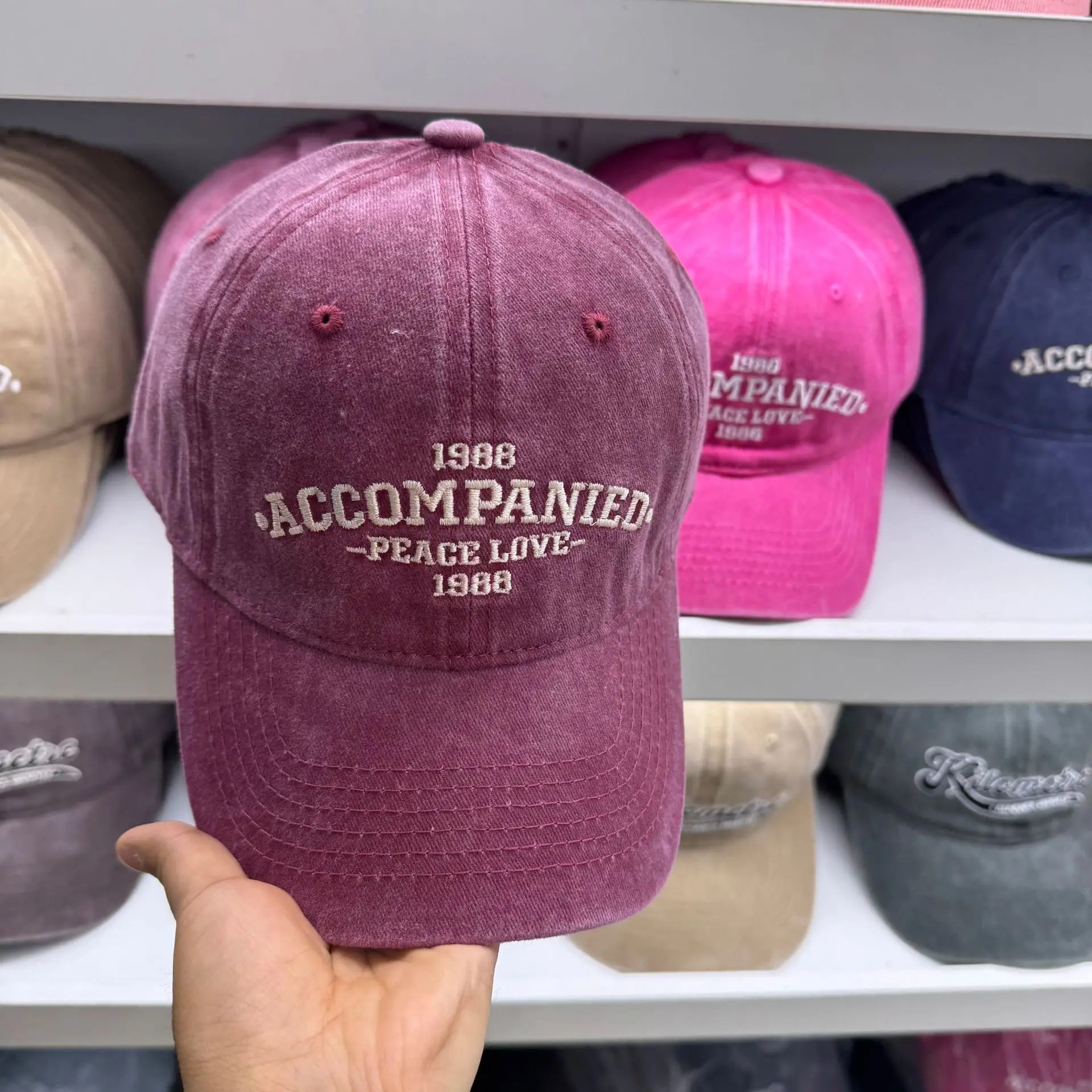 

Корейская версия новой бейсболки из выстиранного хлопка с вышивкой, унисекс, модная, повседневная, универсальная, с защитой от солнца.