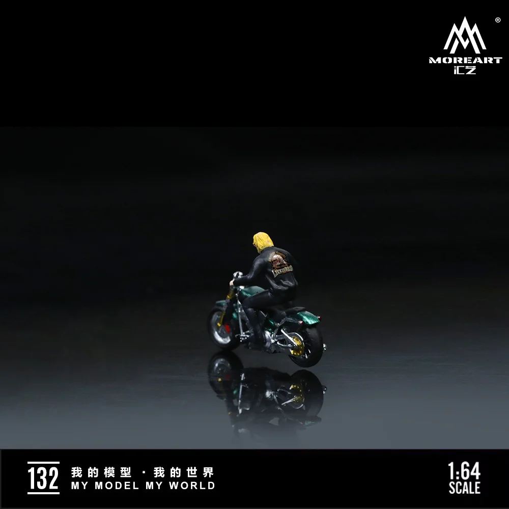 **Pre-order** More Art 1:64 Mens Motorcycle Party Motorcycle Doll AB Set Model For Display & Collection & Gift