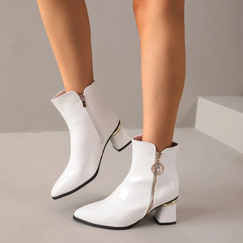 2025 New Patent Leather Block Heel Boots Women's Fashion Pointed Toe Colorblock Side Zipper Metal Buckle Sequin Non-Slip Booties