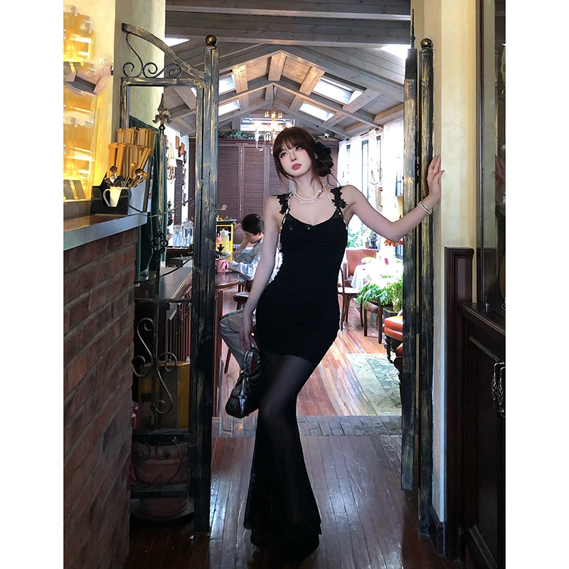 Vestido camisero de malla sexi para mujer, vestido coreano elegante con espalda descubierta transparente para fiesta, Vestidos ajustados de verano a la moda con flores negras y cuello en V, novedad