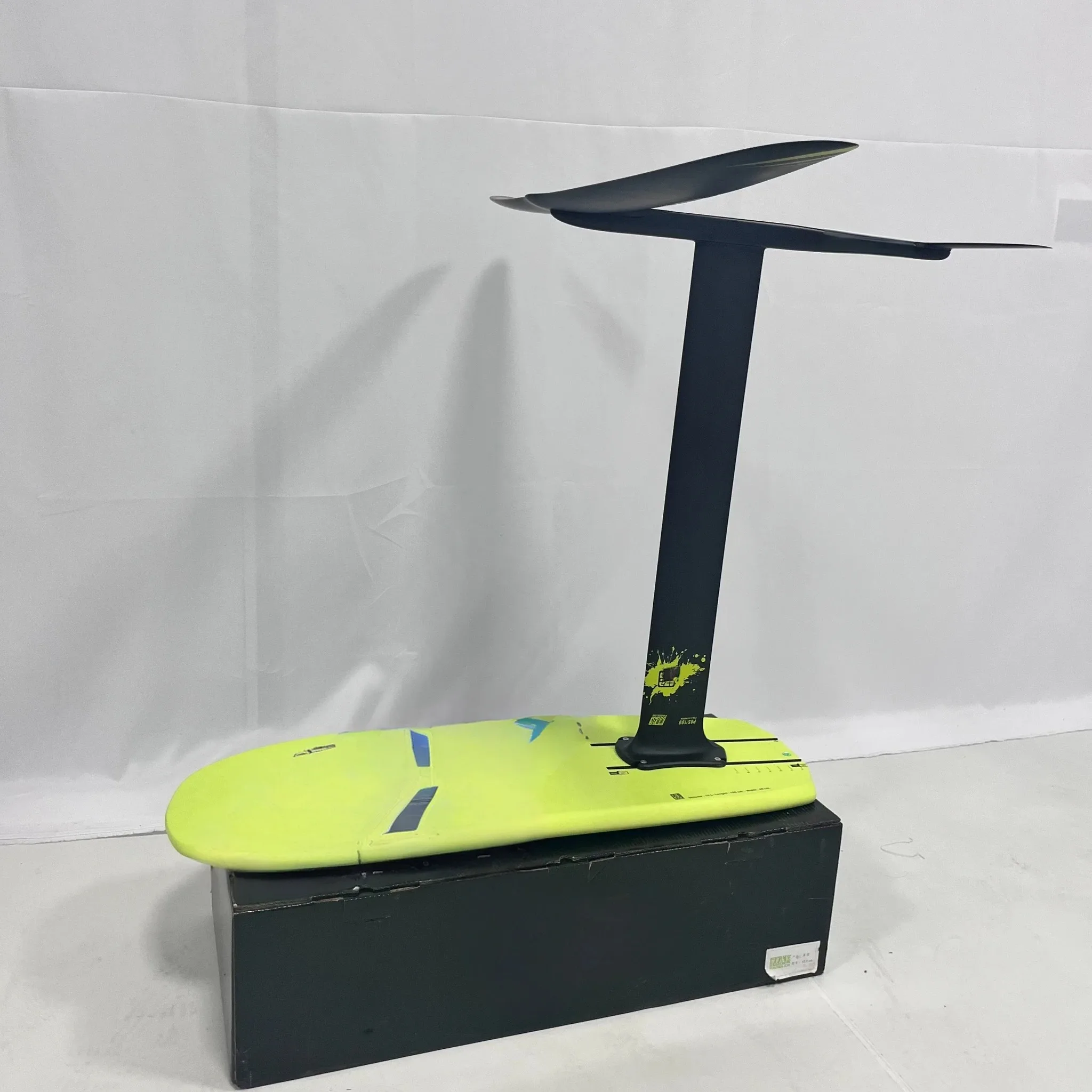Small Surfing Hard Board New Design Full Carbon Fiber  FOIL Pumping Wings