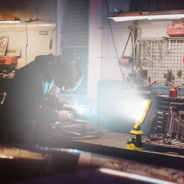 Immagine 6: Lampada da lavoro per manutenzione, lampada da lavoro a ricarica magnetica, luce di riparazione automatica ruotabile