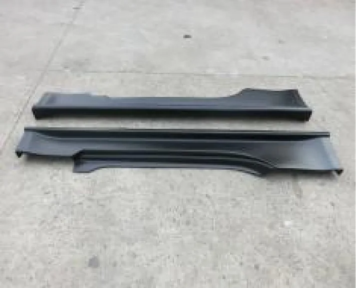 

Подходит для боковых юбок Nissan 350Z Type N 03-09, материал FRP, черный глянцевый, прямая посадка