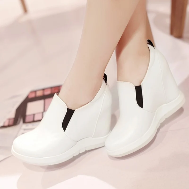 Hidden Platform Wedges Sneakers Women Spring Autumn Casual Shoes On Platform Comfort Wedge Heels Red White Sneaker Female view 4