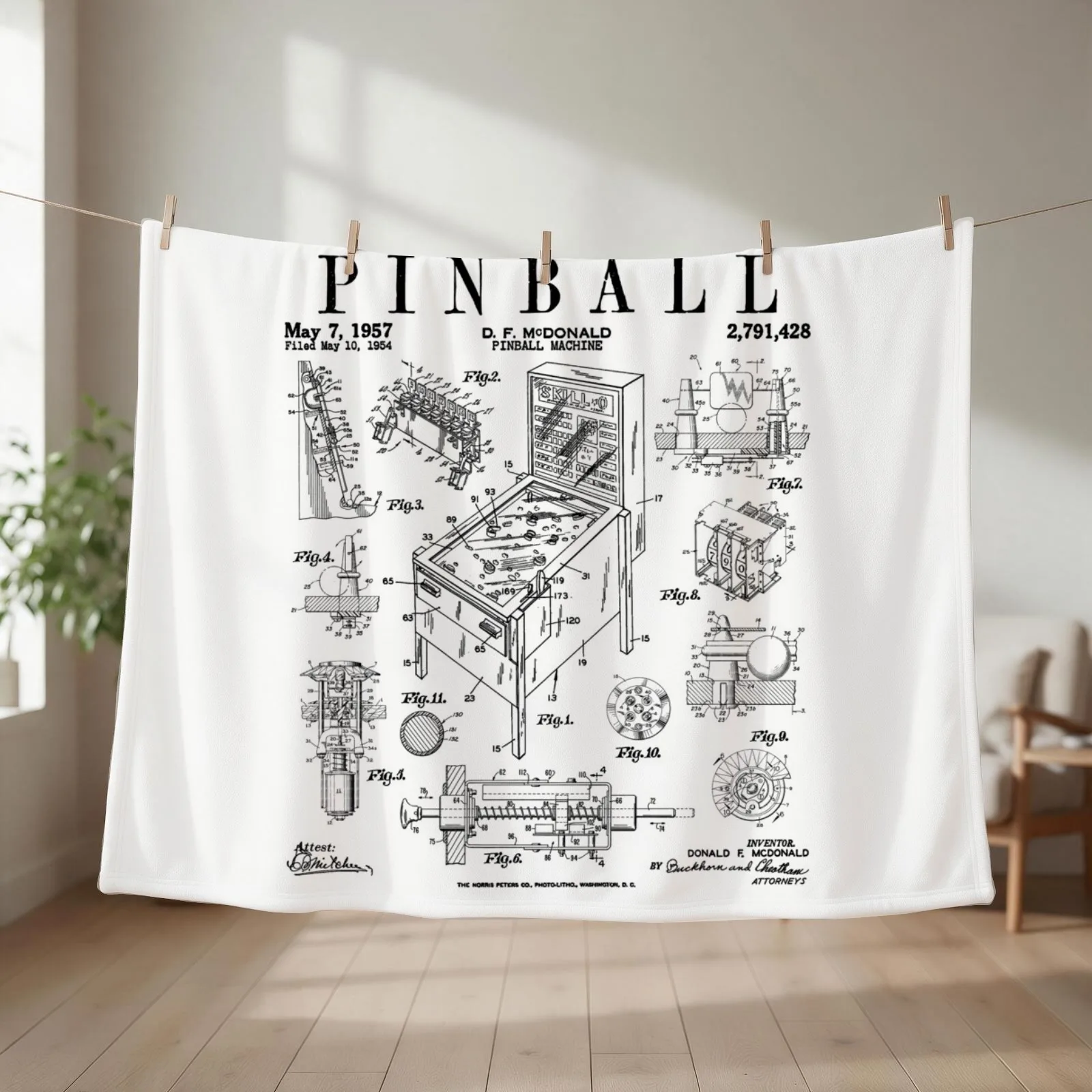 Pinball Arcade Gaming Machine Vintage Gamer Patent Print Throw Blanket couch cozy soft plush fuzzy picnic outdoor blanket