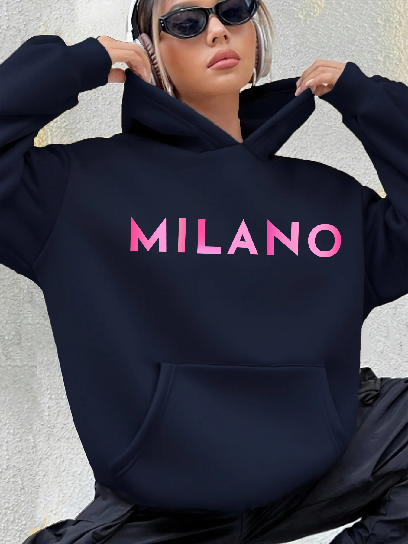 

Женская толстовка с принтом MILANO, женская модная универсальная уличная толстовка с круглым вырезом, повседневные толстовки, пуловер, одежда оверсайз