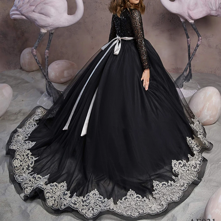 

Lace O-neck Flower Girl Dresses Wedding Tulle Black Sequins Long Sleeves Ball Gown Kids Pageant Party First Communion Dress