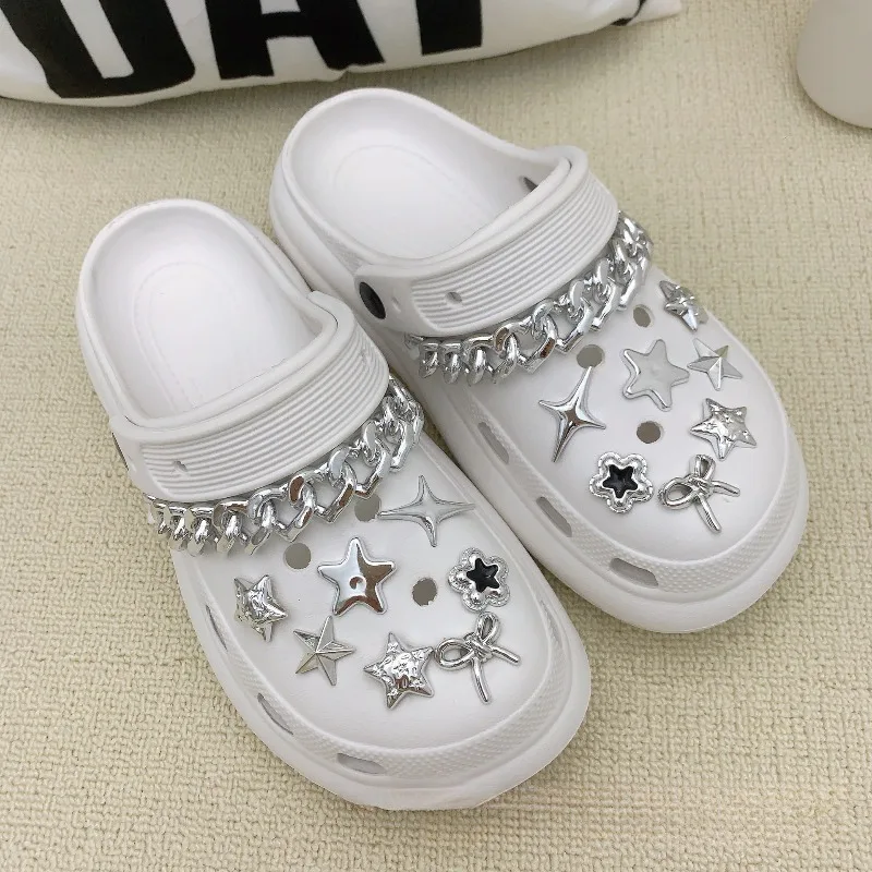 Whole Set Hot Sale DIY Hole Shoes Charms High end butterfly heart Accessories Designer Quality Garden Shoe Decoration Girl Gift