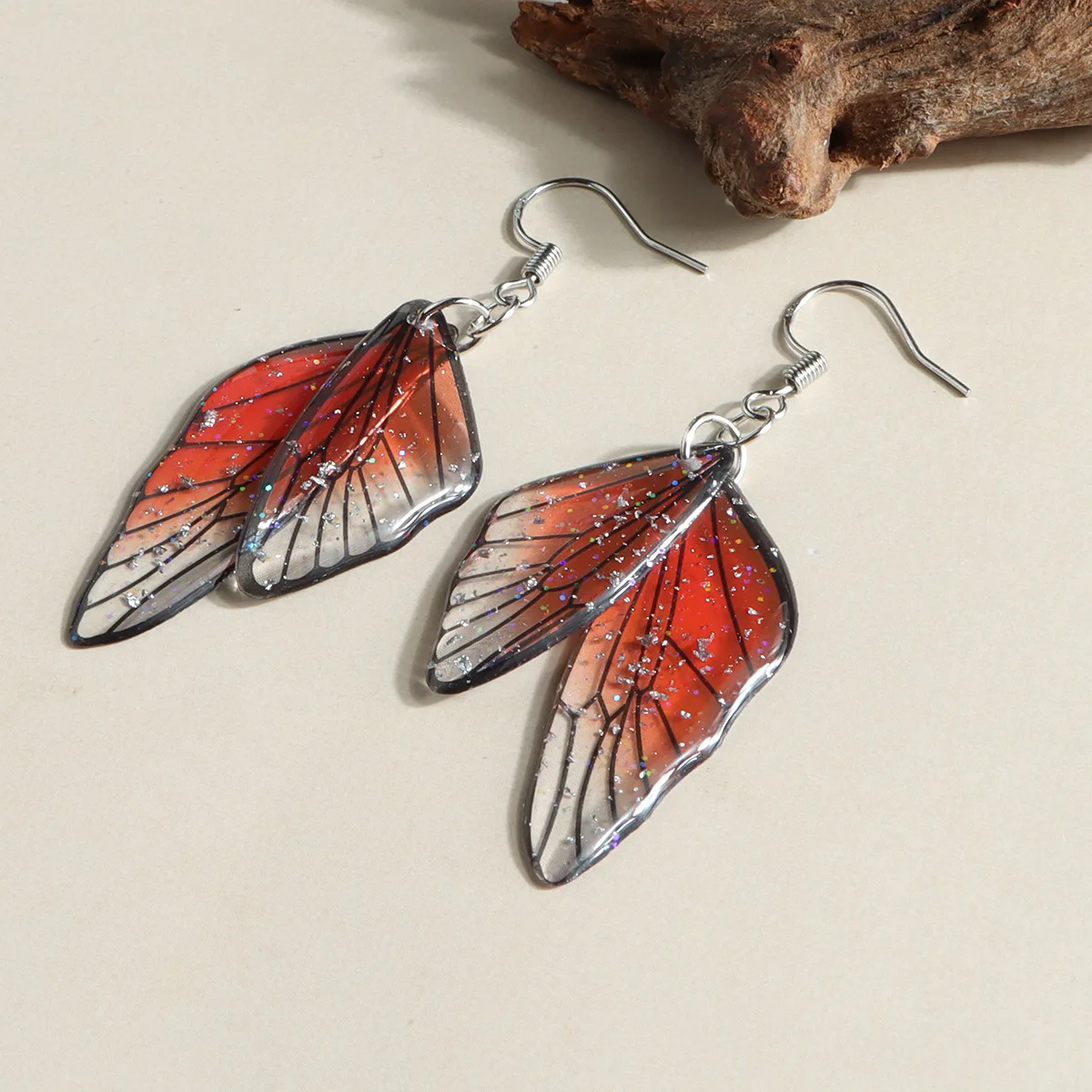 Minar Fairy Clear Gradient Color Resin Wings Dangle Earrings für Damen Großhandel Kupfer Strass Schmetterlingsanhänger Ohrring