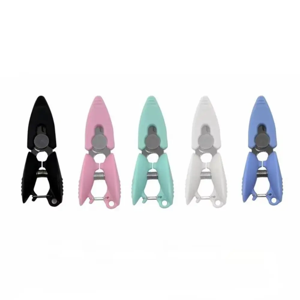 Plastic Mini Pocket Scissors Craft Embroidery Thread Needlework Sewing Scissors Cartoon Paper Cutting Tool Tailor's Scissors