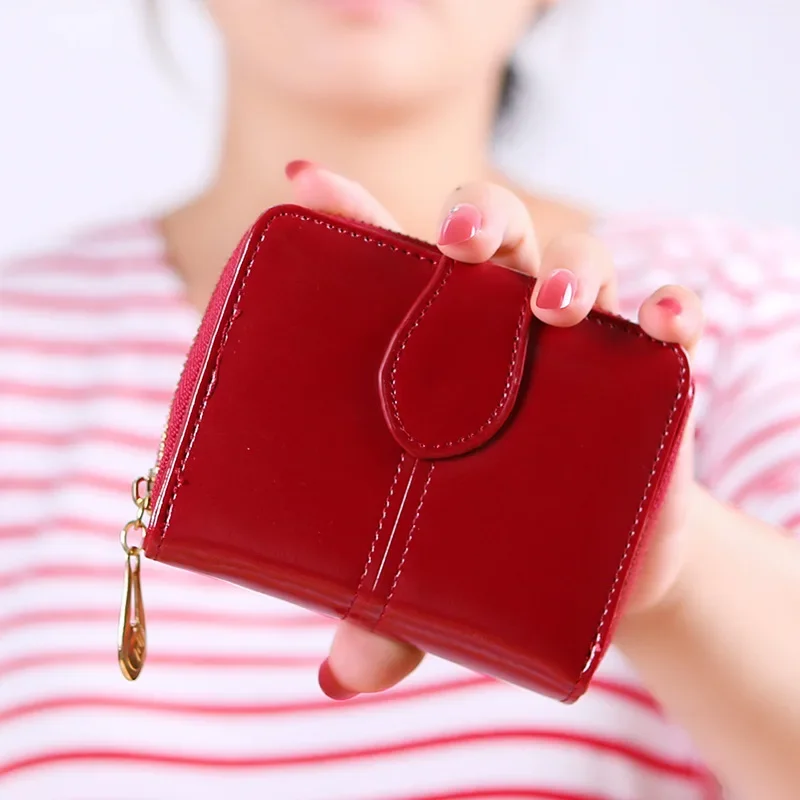 

New short purse women's oil wax leather vintage coin purse buckle coin bag women's explosive fashion