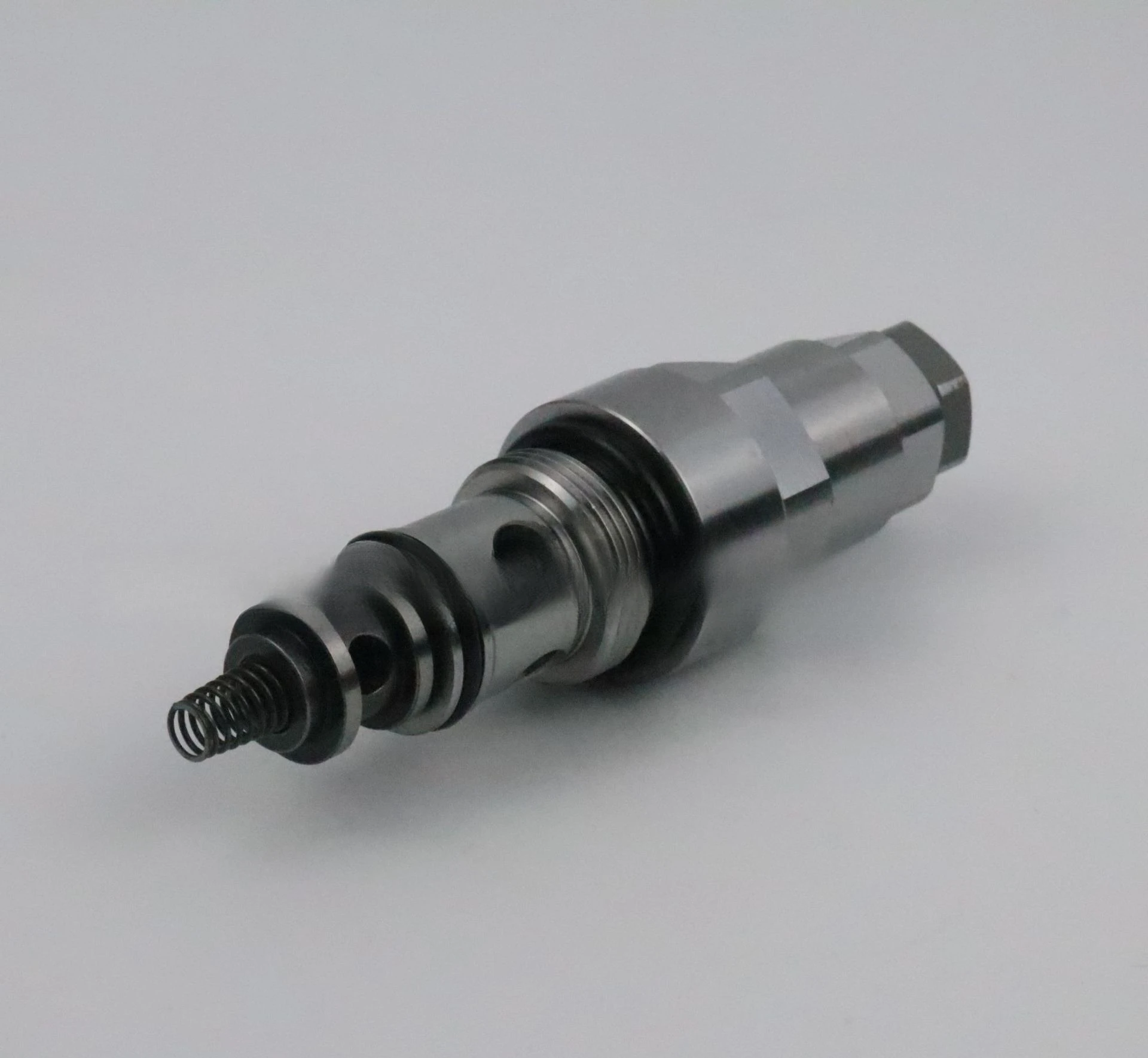 2436R843F1 SK200-3 Secondary Gun (large Hole) Control Machine Multi-way Valve Single Action Relief Valve