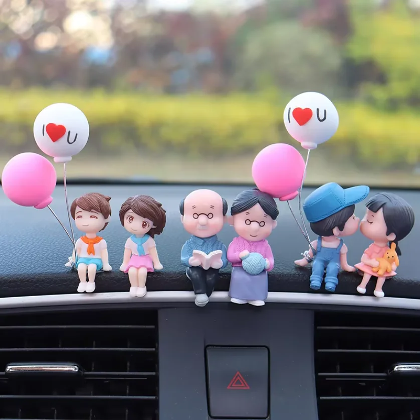 Cute Cartoon Romantic Couple Car Decoration Accessories Figurines Balloon Ornament Auto Interior Dashboard Accessories Gift