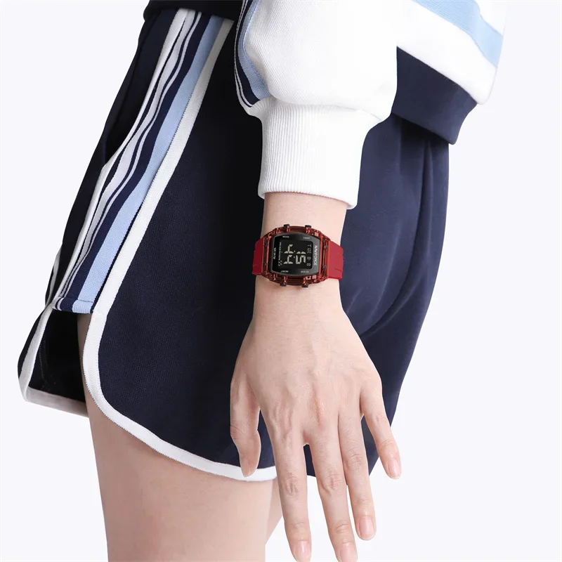 NAVIFORCE Fashion Watches for Women Waterproof Electronic Square Wristwatch Sports Digital LCD Luminous Clocks Relogio Feminino
