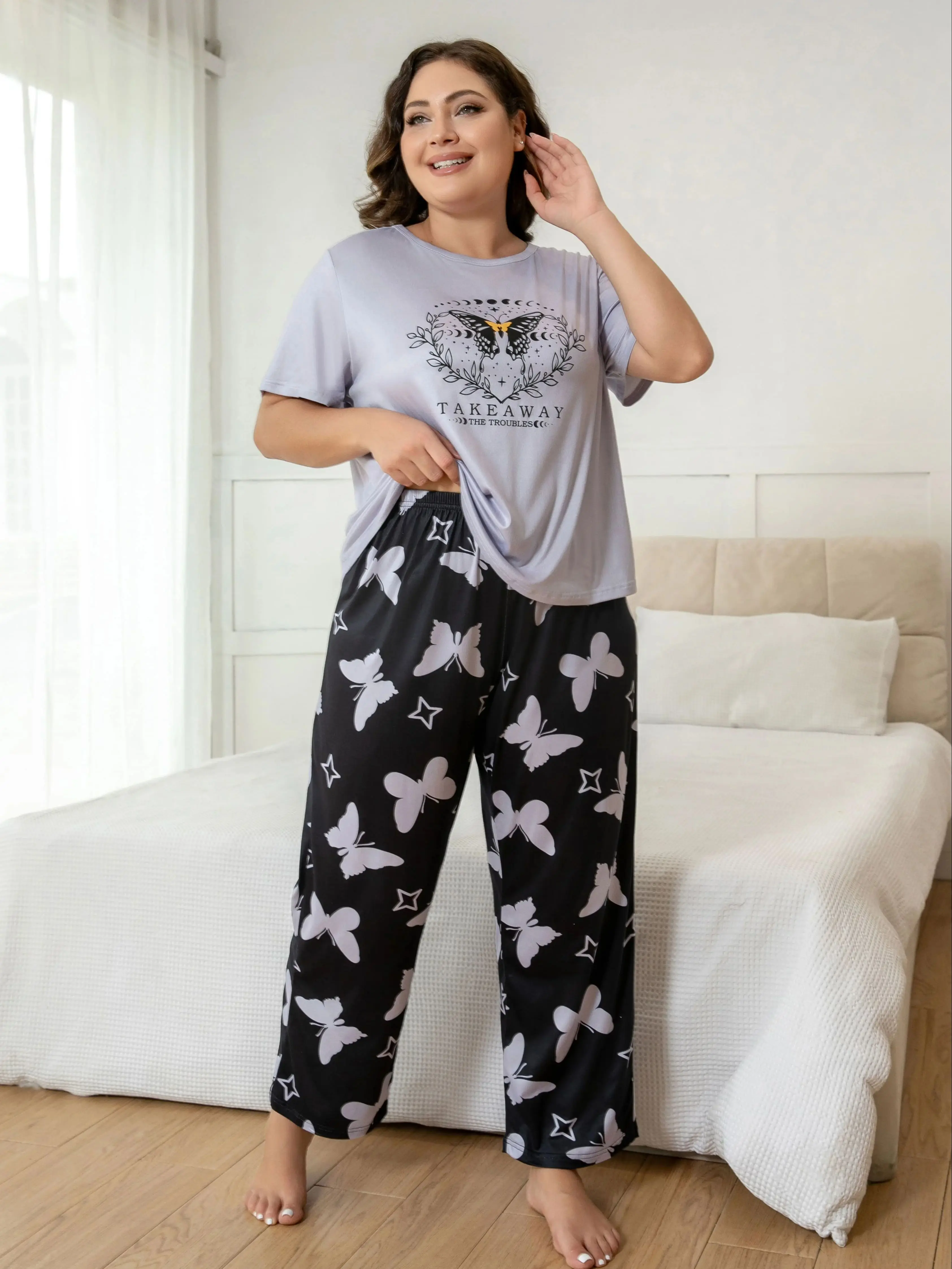 Plus-size Ladies Casual Light purple butterfly print short sleeve trousers pajamas set - suitable for home