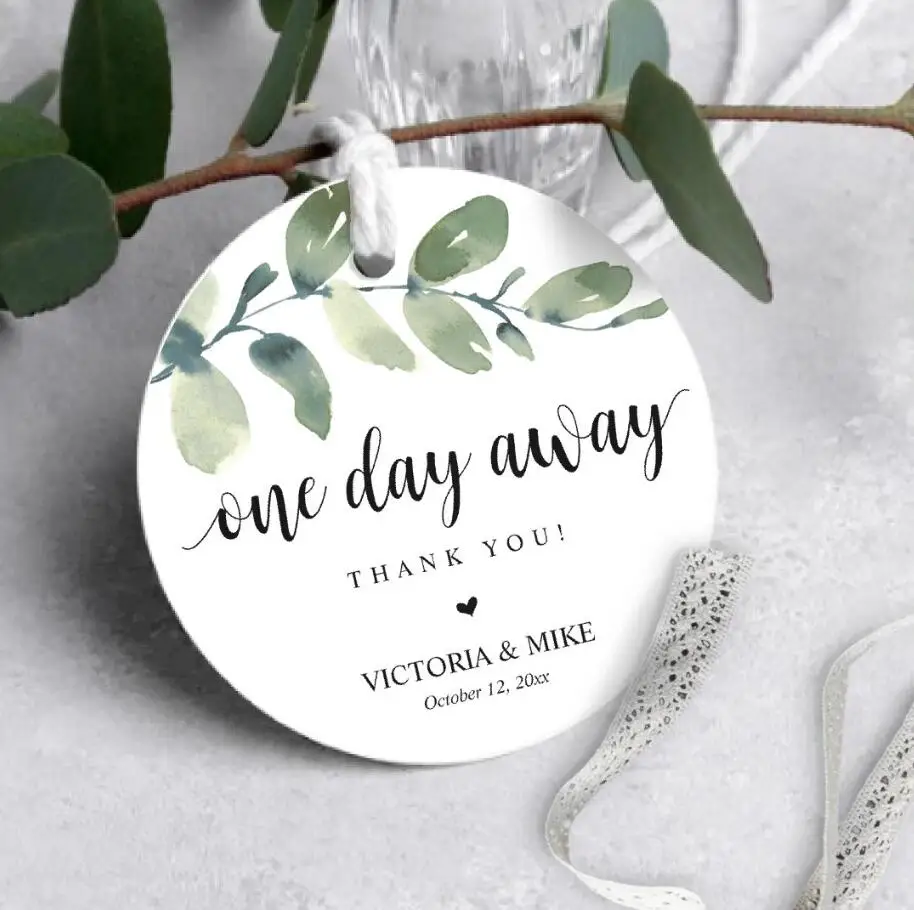100pcs Personalized Wedding Tag, Round Name Tags Wedding, Custom Wedding Tag with Wildflower Floral Monogram Thank You