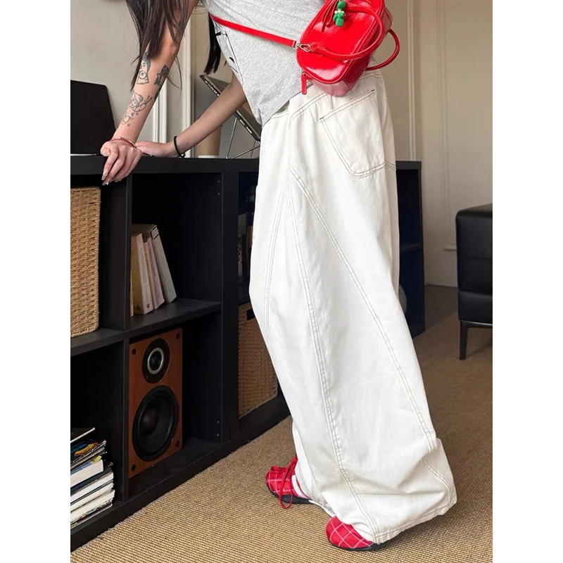 

YIBASHU Women's White Embroidery Jeans Cargo Baggy Y2K Harajuku High Street Aesthetic 2000S Style Vintage Pants Jeans Clothing