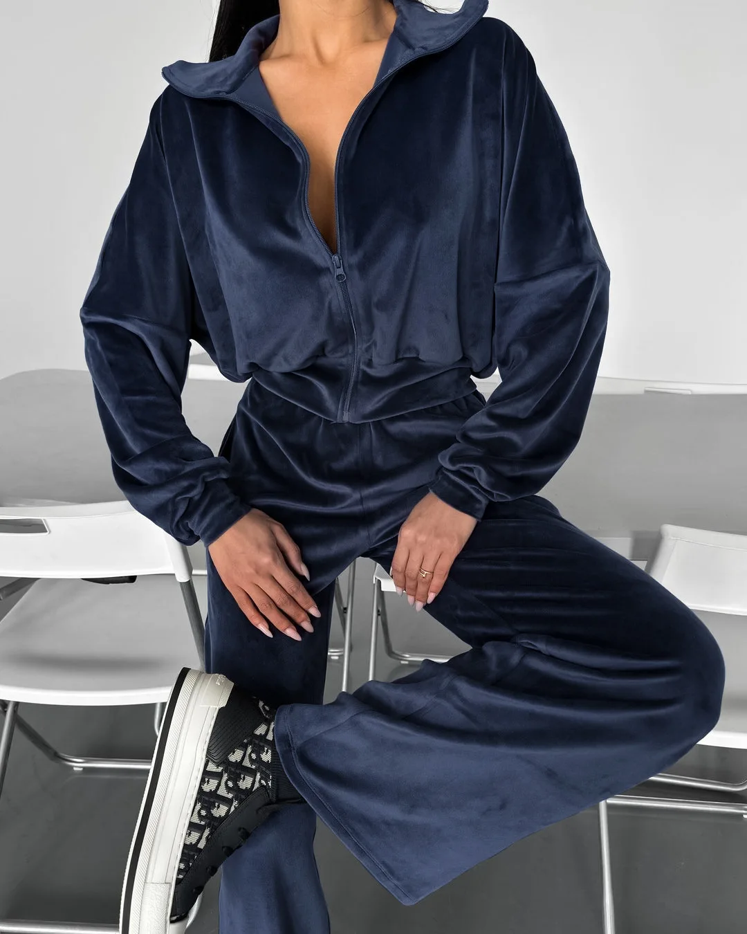 

2025 Spring Autumn Fashion Sports Suit Navy Blue Stand Long Sleeve Short Top Trousers 2-piece Suit Street Casual Women's Outfits