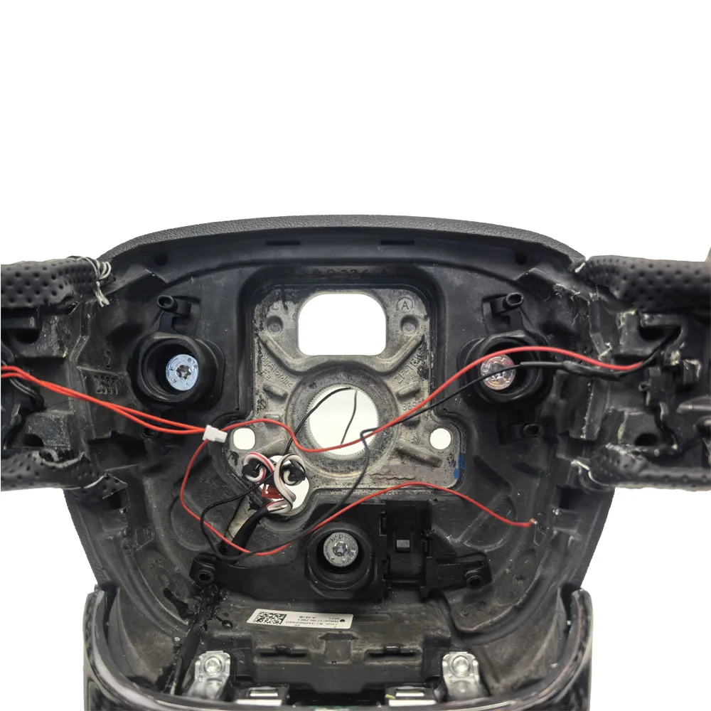 Picture 7: Suitable for Audi Q5 FY Q7 Q8 carbon fiber semi perforated leather steering wheel assembly