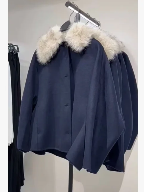 

Spicy Girl Sle Artificial Fur Effect Jaet New Autumn 2025 Women's High Faion Collar Coat Loose Fit Long Sve Polyester