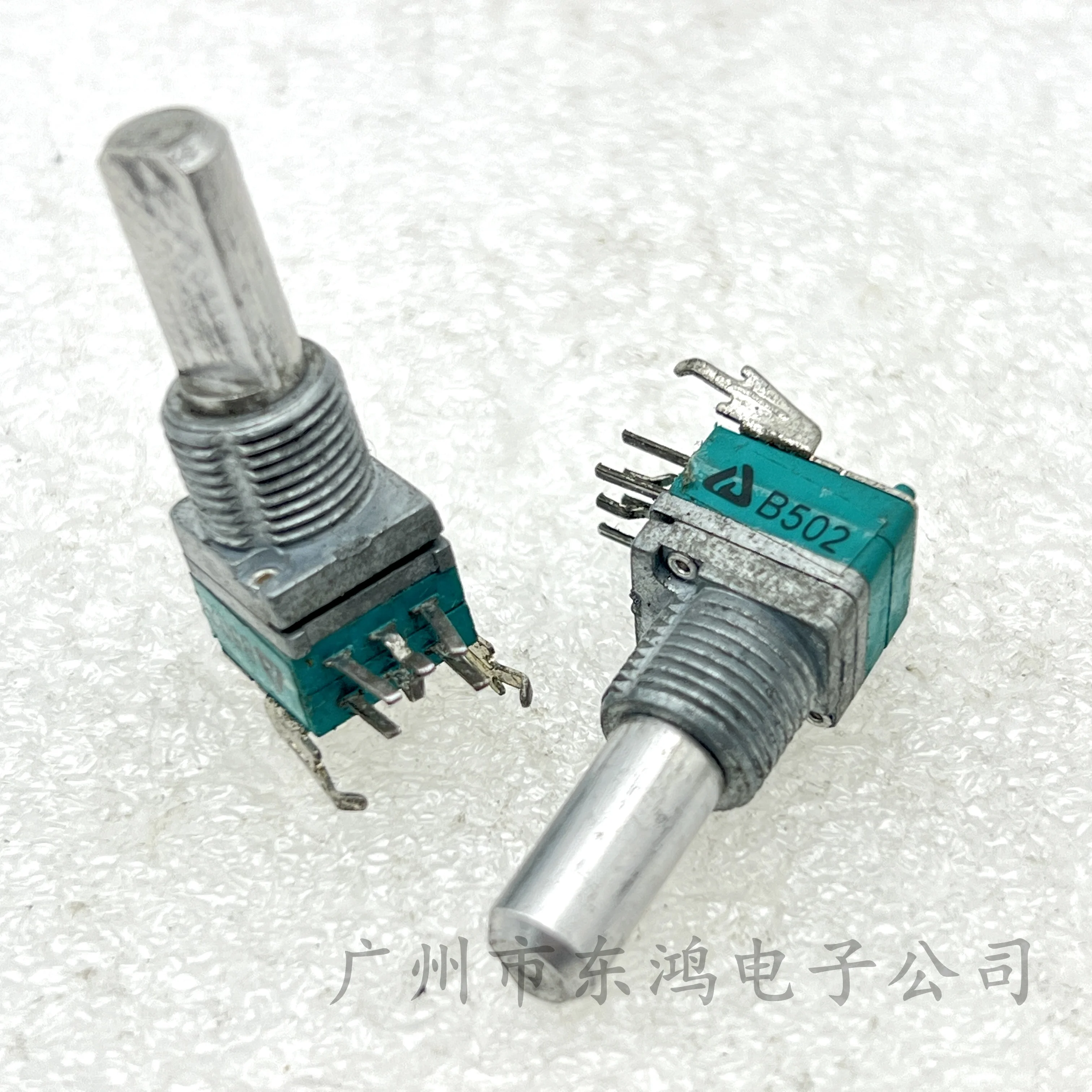 1 PCS 09 precision duplex potentiometer B5K shaft length 20mm