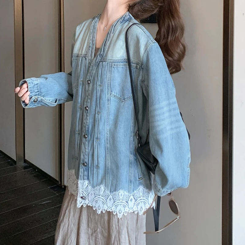 

Fashion Patchwork Lace Trim V-Neck Denim Jacket for Women 2025 New Retro Style Loose Vintage Top