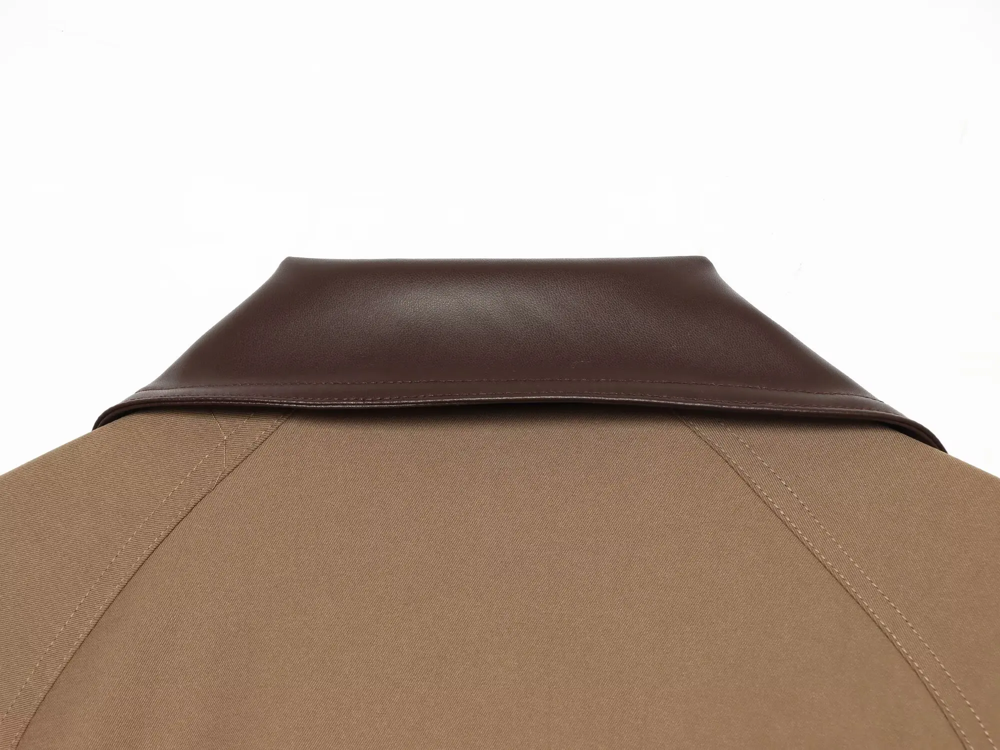 BSAY Damen Neuer Modischer Vielseitiger Kurzer Trenchcoat Kontrastfarbe Revers Gürtel Doppelreihig Locker Sitzende Pendler-Oberjacke – Detail 7