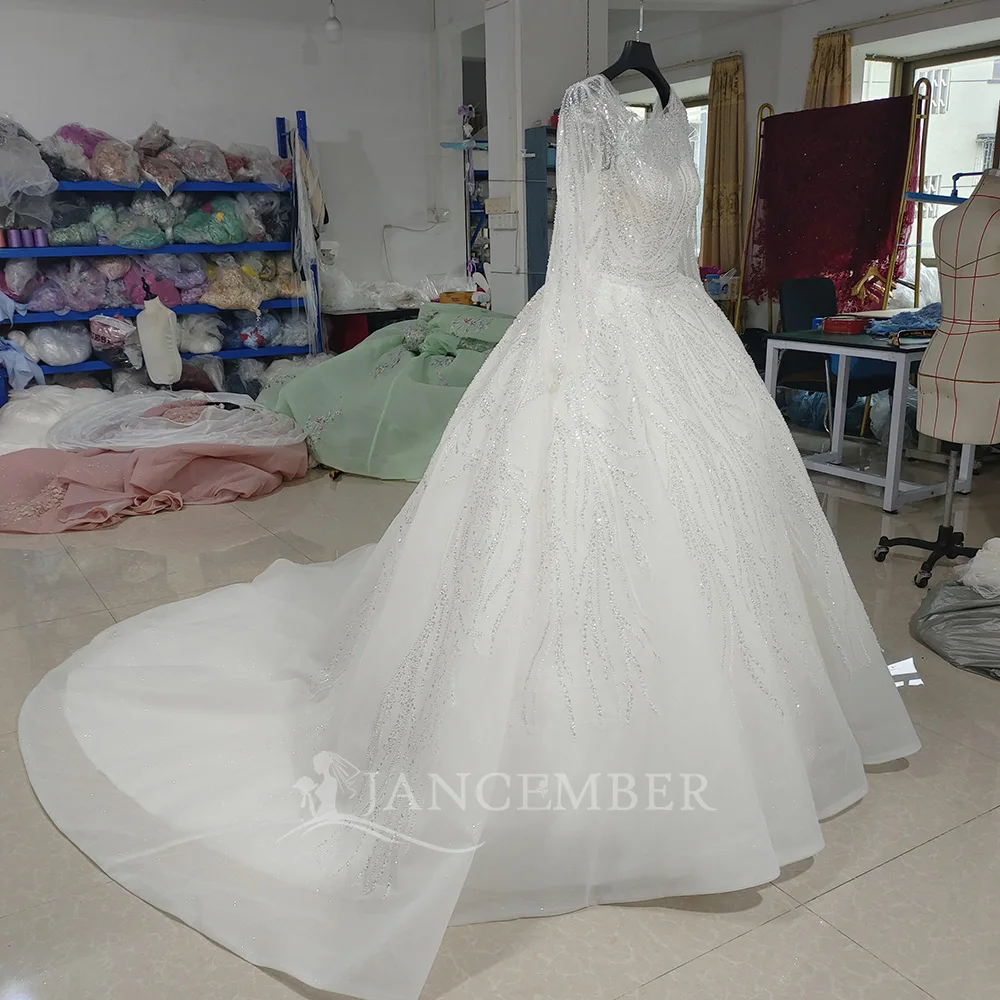 Neuheiten Oansatz Open Back Langarm Glänzende Prinzessin Ballkleid Brautkleider Mit Gericht Zug vestidos de novia boda