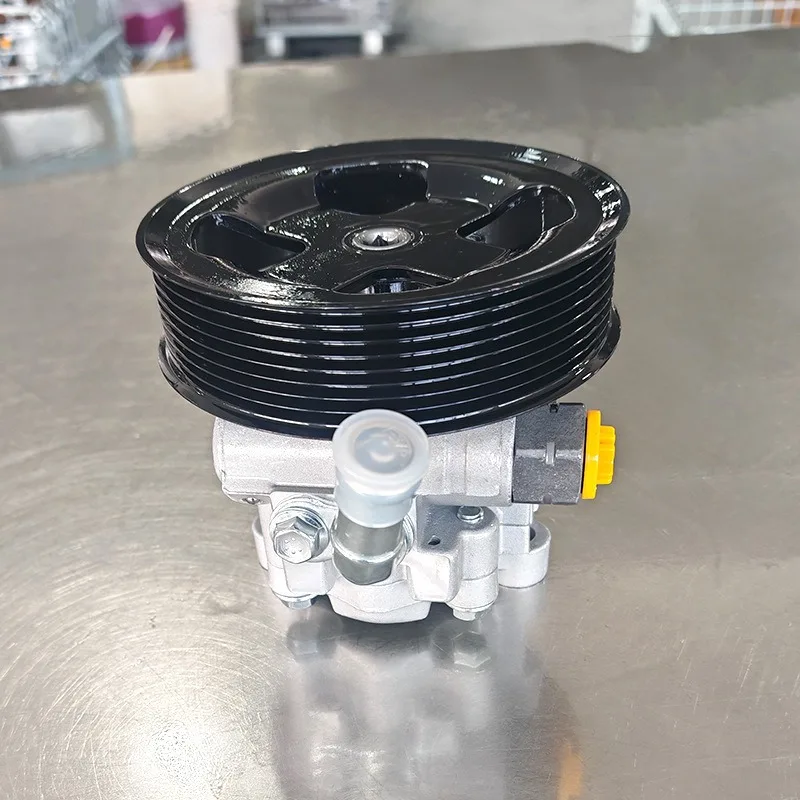 Suitable for 5700 automobile power steering pump 44310-60570 steering machine booster