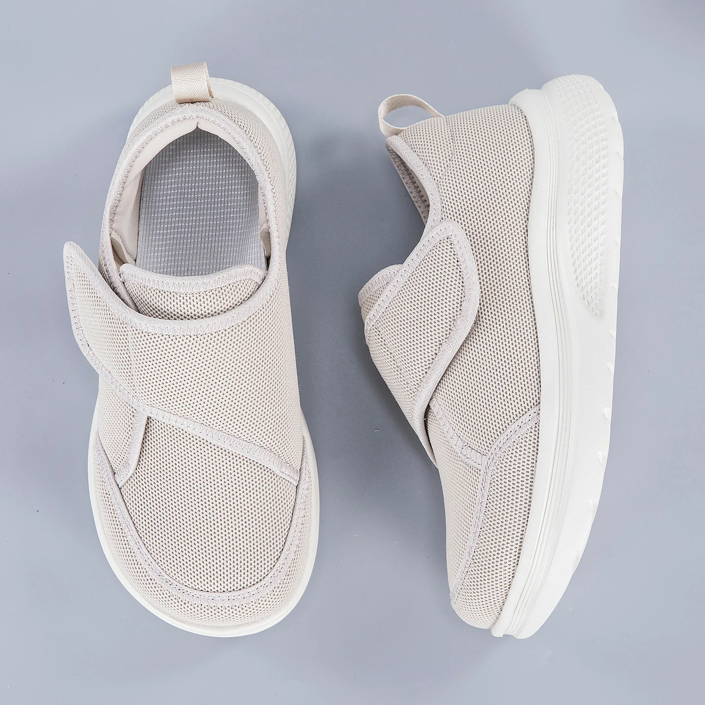 Wide Box Diabetic Shoes for Men Extra Wide Hook and Loop Arch Support Walking Shoes for Elderly Swollen Feet Foot Pain Relief