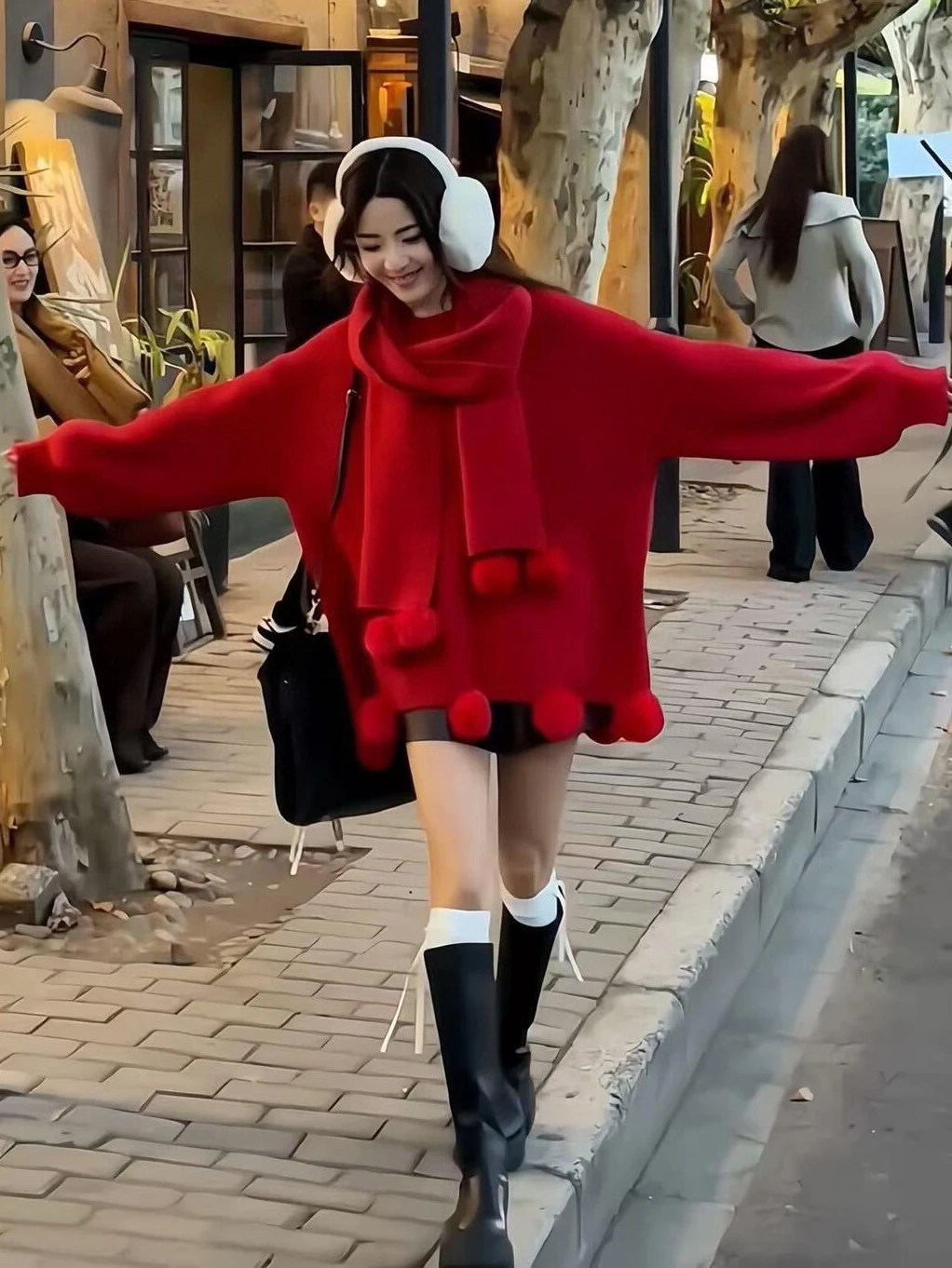 

Красный вязаный комплект для женщин: свитер и шарф в корейском стиле, повседневный, на Новый год, из полиэстера, две части