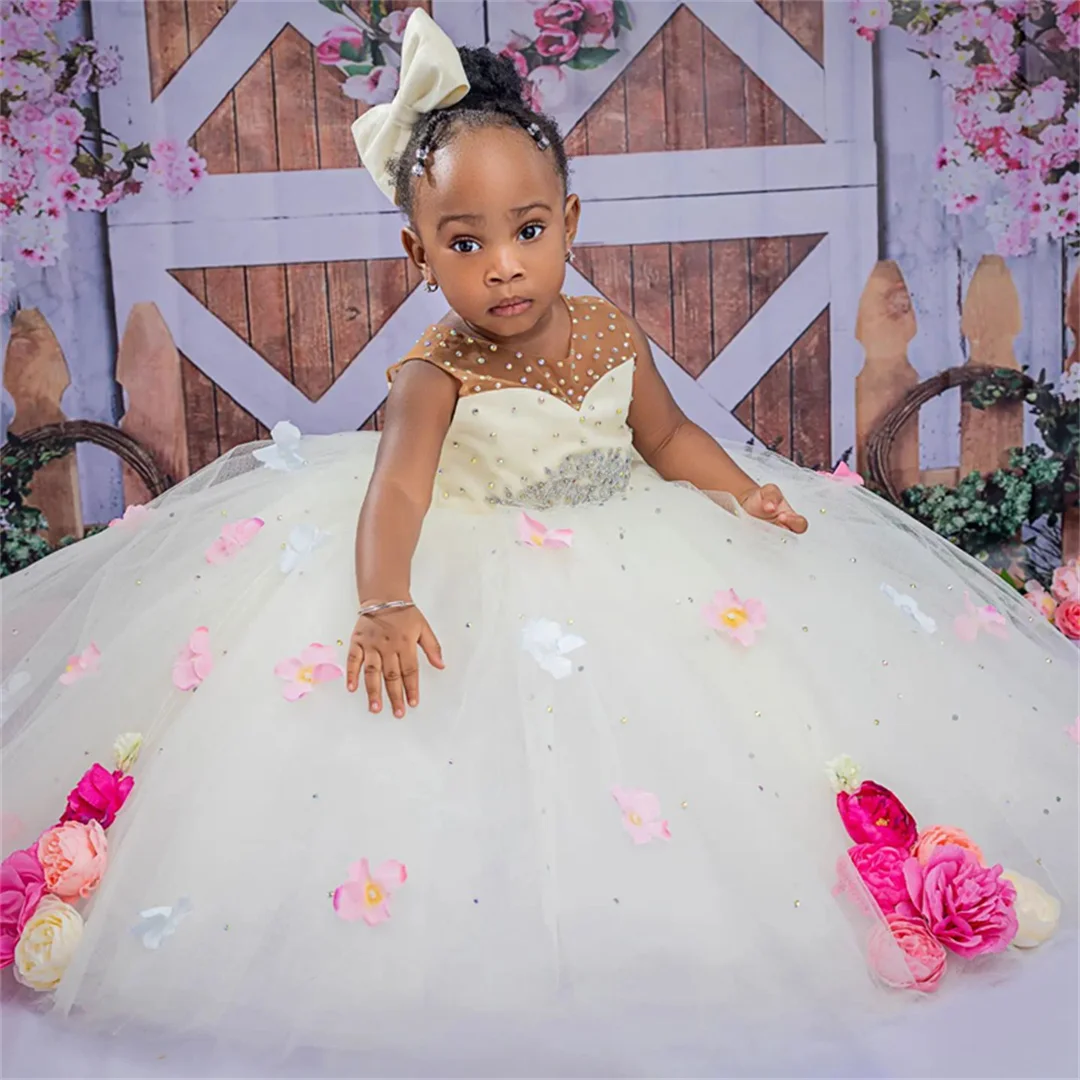 

White Tulle Flower Girl Dresses Tiered Pearls Rehinetones Crystals Beaded Princess Queen Ball Gowns Girls' Dress For Wedding