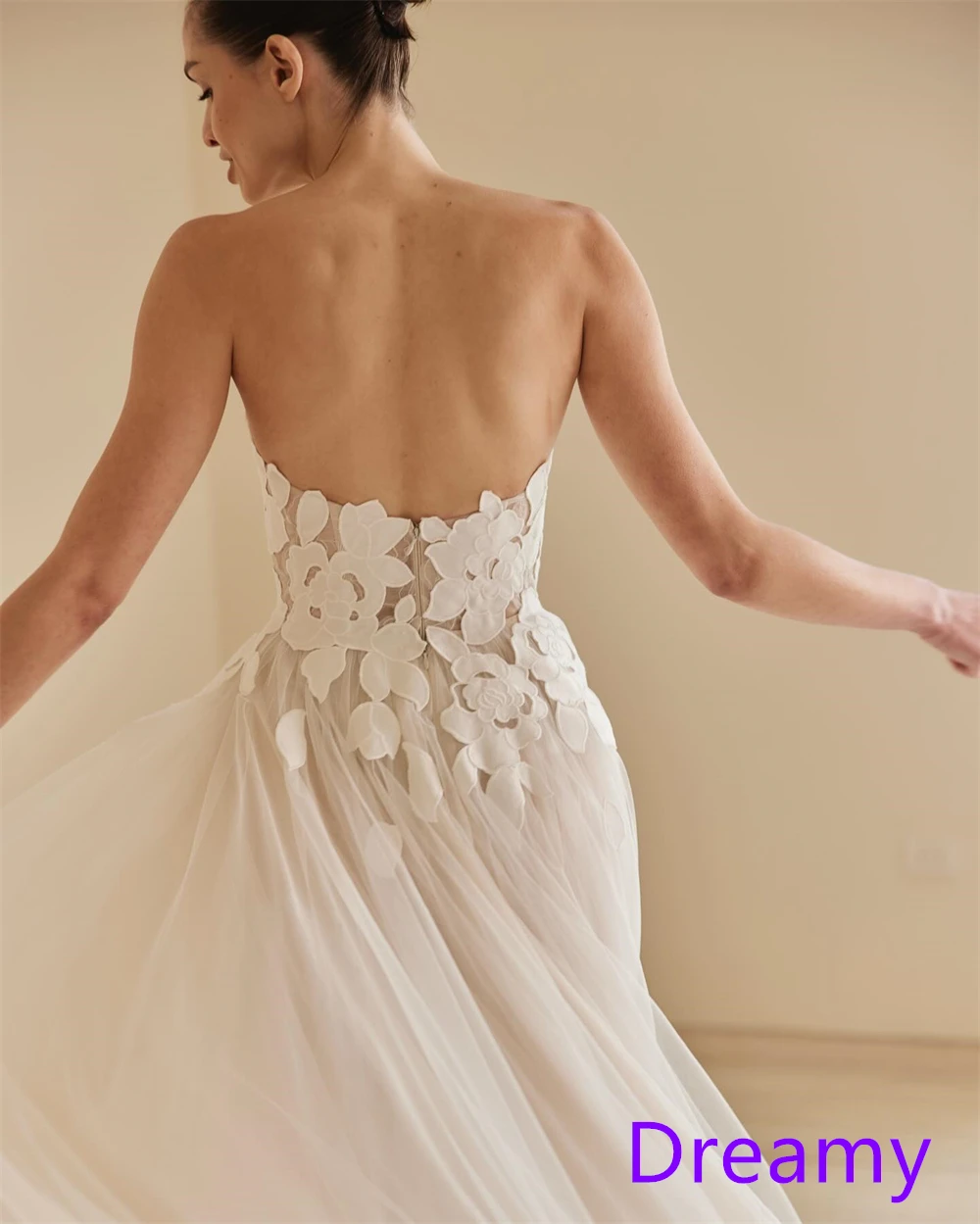 Vestido de noche de tul blanco con temperamento personalizado, sin tirantes, sin mangas, vestidos para ocasiones a medida, vestidos de celebridades, apliques de cintas