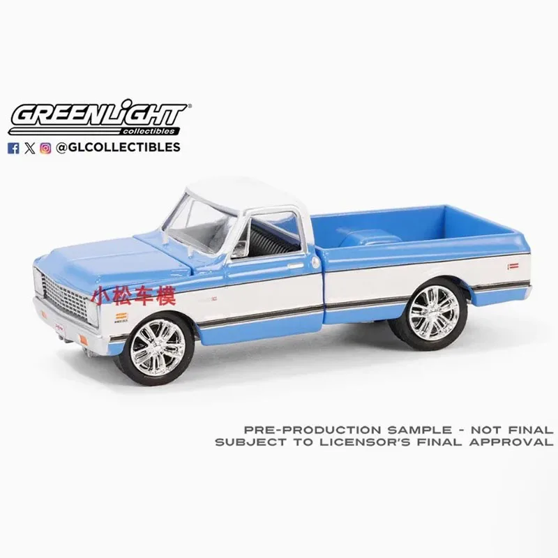 

Модель автомобиля GreenLight 1:64, масштаб 1971 C10 Super Cheyenne Blue, из сплава, классическая, для взрослых, сувенир, подарок, хобби и игрушки
