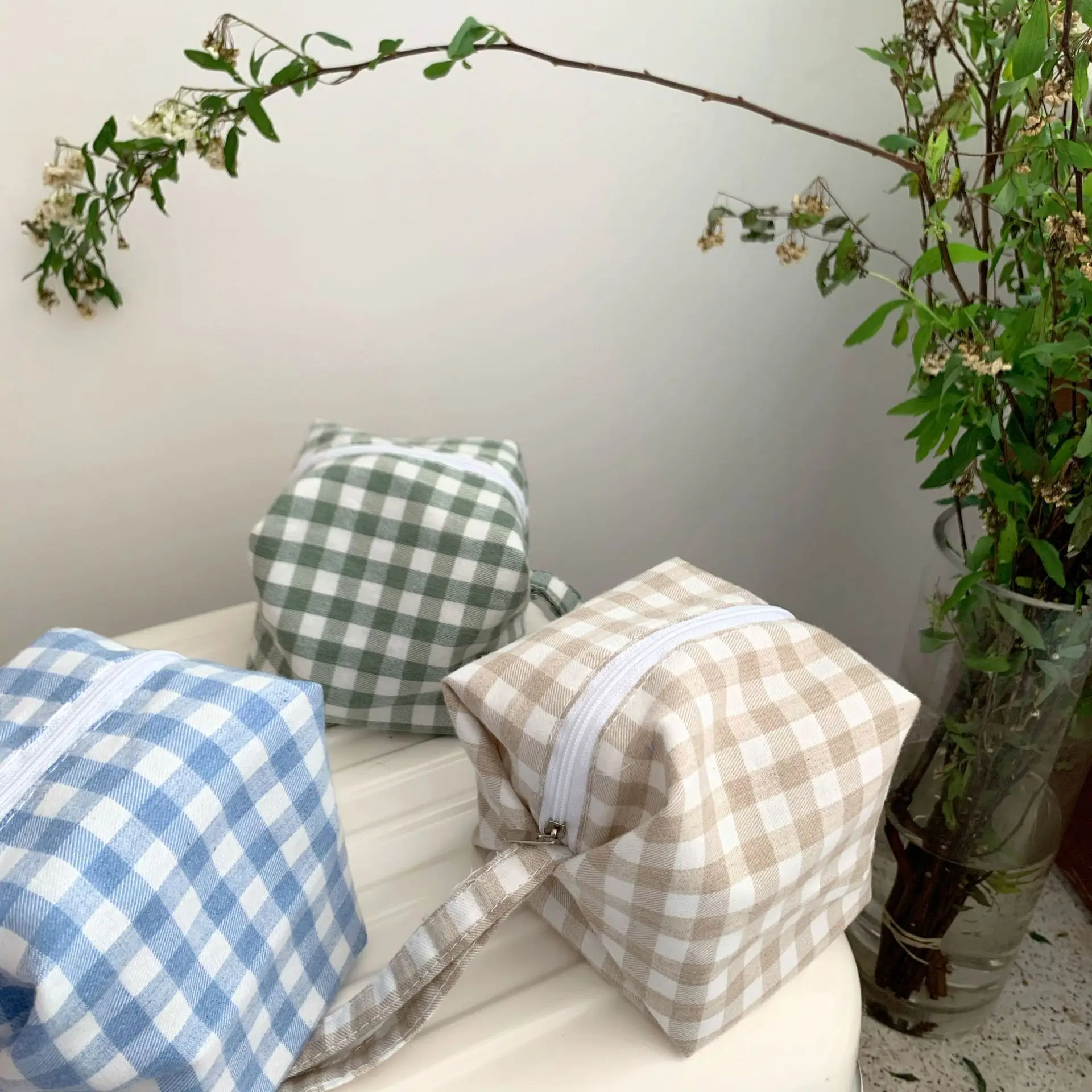 Korean Plaid Handbag Mini Storage Makeup Bag Simple And Creative Fresh Small Square Bag Fashionable Funny Versatile Simple Bag
