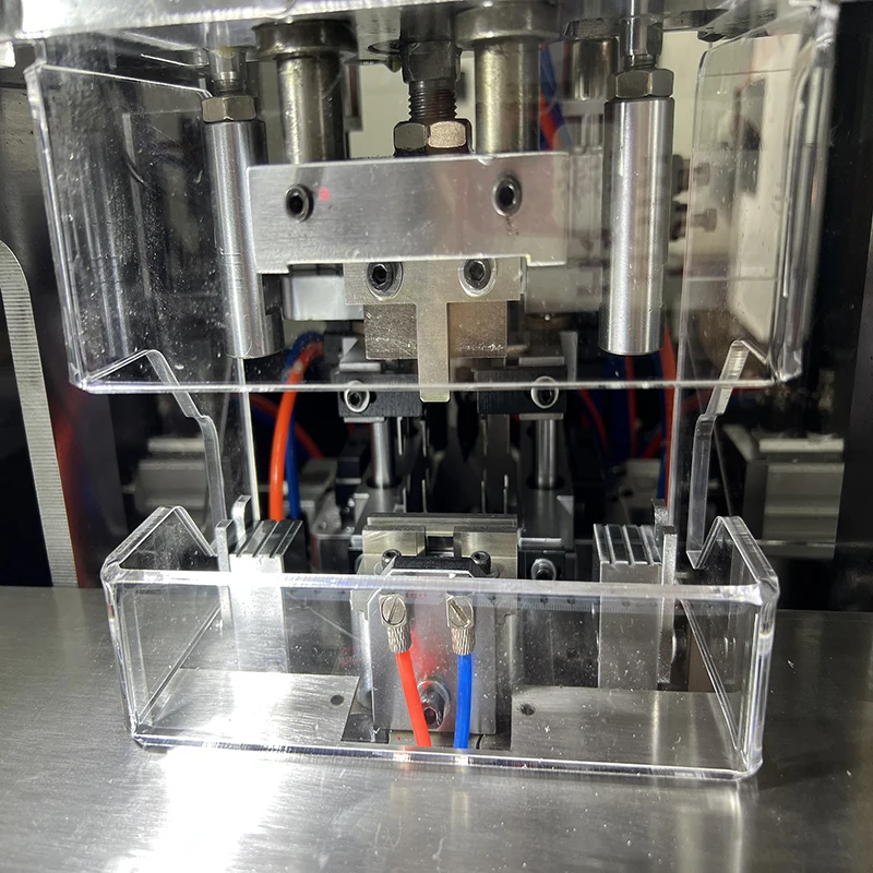 Abisoliermaschine, industrielle elektrische Drahtverarbeitungsausrüstung: Multifunktions-Draht-Mittelteil und Kabel