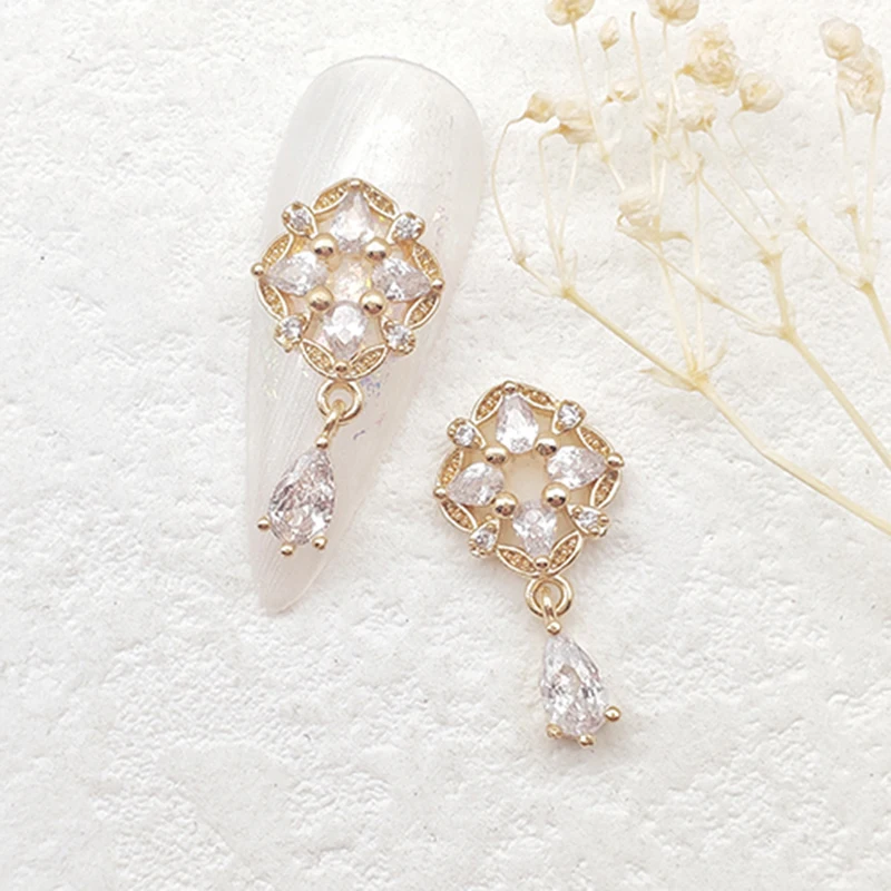 

5pcs/lot flower pendant Gold Zircon Pearl Nail art jewelry nails decorations crystal Manicure zircon diamond nail Charms TN4950