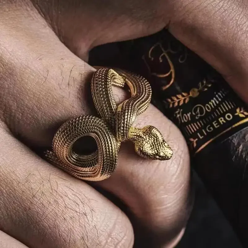 Vintage Personalized Twisted Python Adjustable Ring Men and Women Punk Gold Color Three-dimensional Snake Ring Creative Jewelry