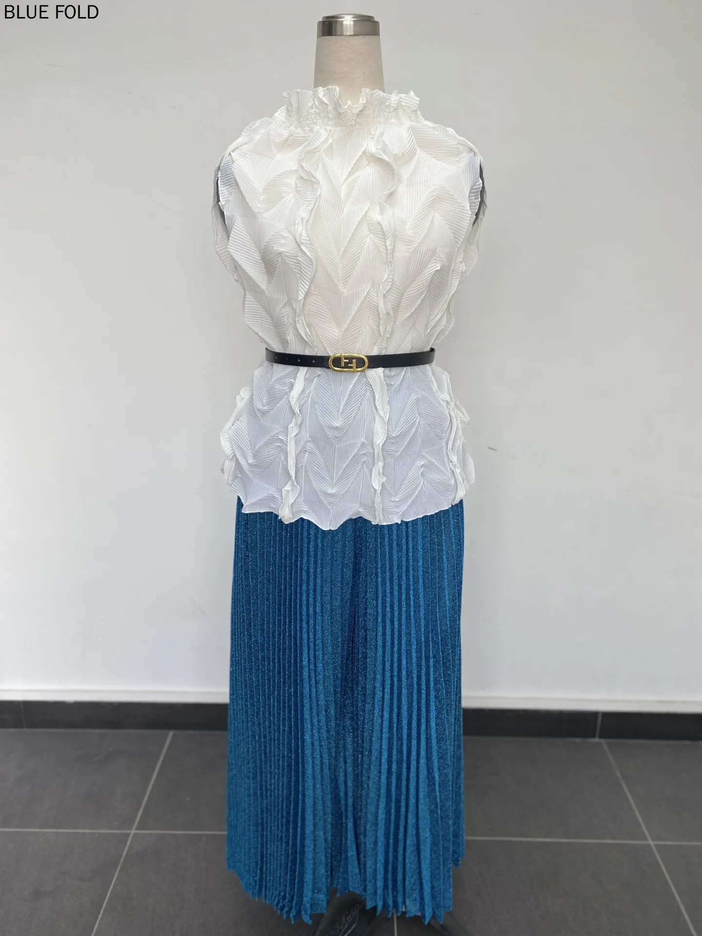 アフリカンスタイルプリーツプラスサイズ婦人服ヨーロッパとアメリカの高級ルーズスリムフィットワイドレッグパンツ2点セット