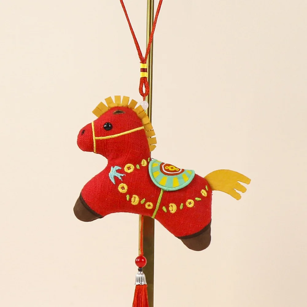 Chinese stijl mini paard hangend ornament traditioneel PP katoen jaar van het paard mascotte sleutelhanger geborduurd patroon cartoon